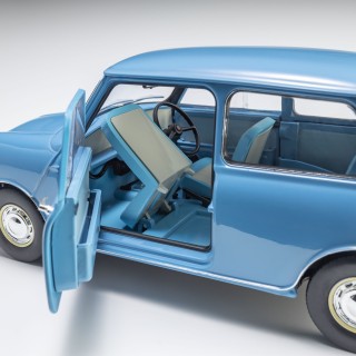 Morris Mini Minor 1967 Clipper Blue 1:18