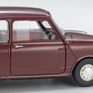 Morris Mini Minor 1967 Cherry Red 1:18